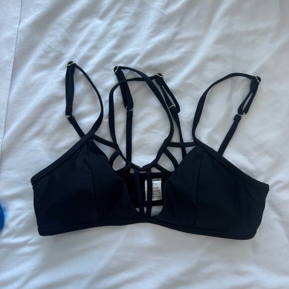 black strapy bikini top small - Picture 2 of 3